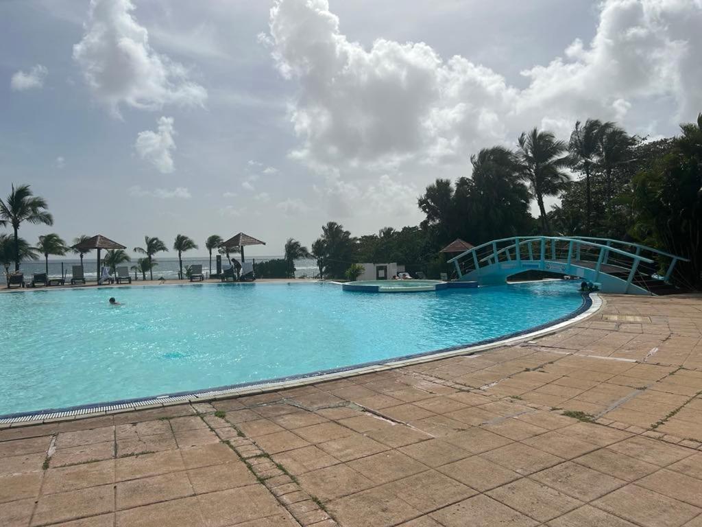 Appart T3 Village Vacances Sainte-Anne Courcelles Esterno foto